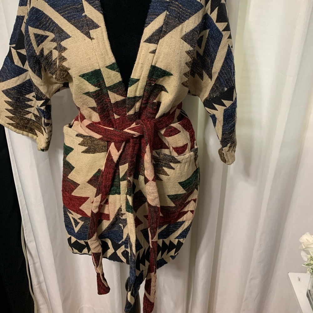 Nakimuli Women’s Aztec Kimono size 1X